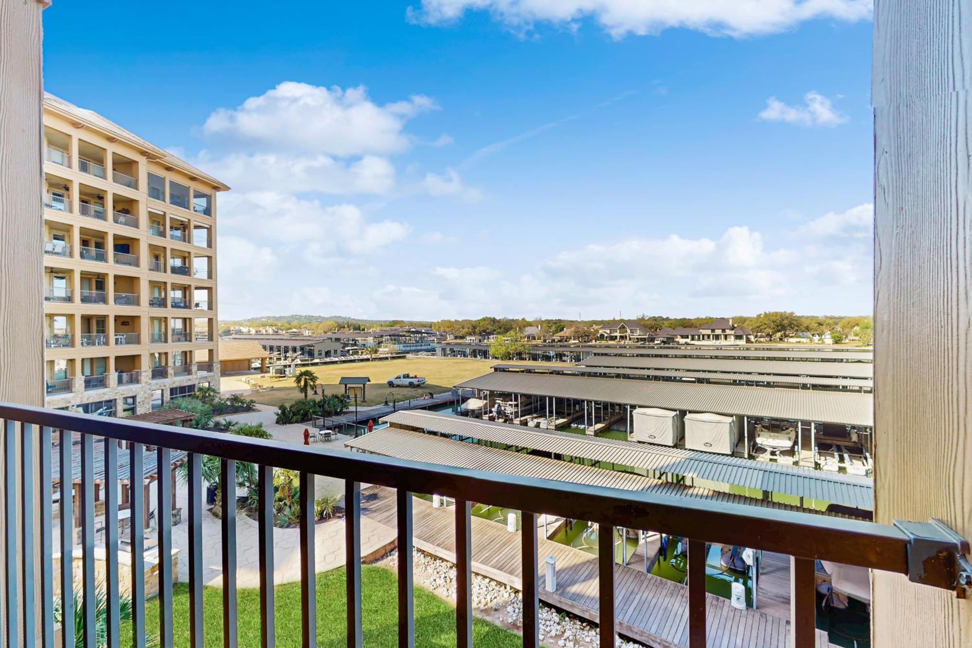 The Waters Condo Building 3 Horseshoe Bay Exterior foto